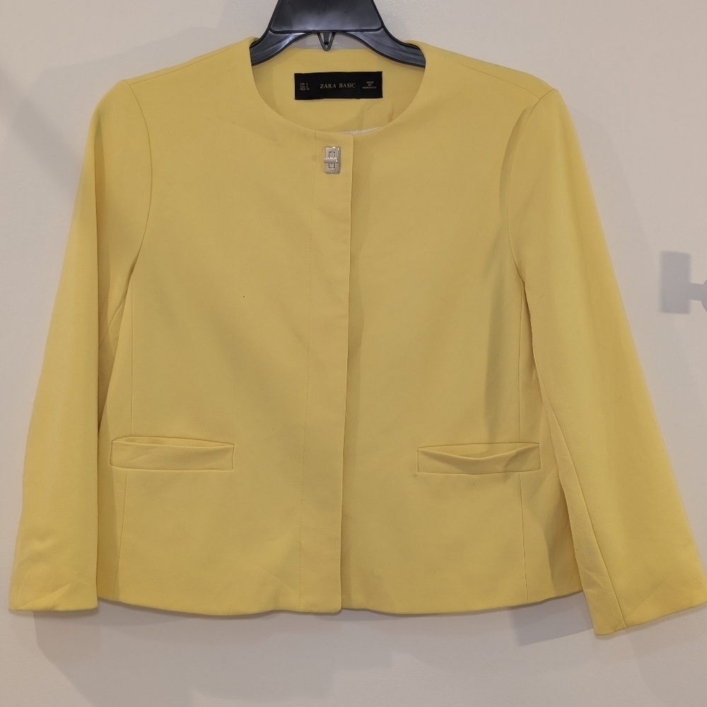 Zara Basic Yellow Collarless Jacket Size L Silver… - image 1